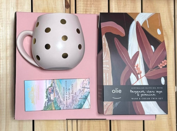 Luxury Mornington Peninsula Gift Hamper – Robert Gordon Mug, Olieve & Olie Skincare & Gourmet Chocolate | Melbourne & Australia-Wide Delivery - Pretty Perfect Gift Hampers