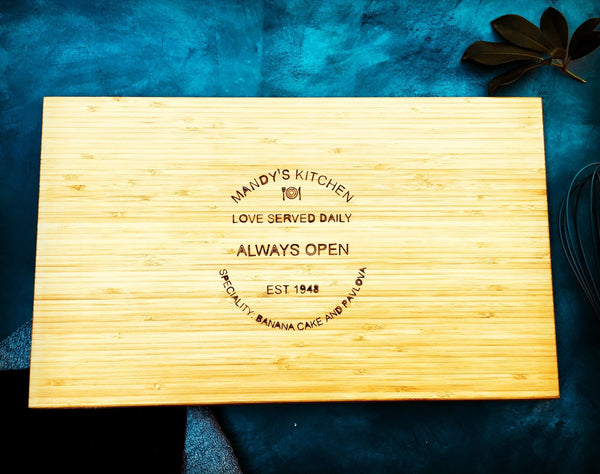 Personalised chopping board for mum - Pretty Perfect Gift Hampers