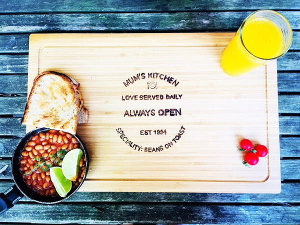 Personalised chopping board for mum - Pretty Perfect Gift Hampers
