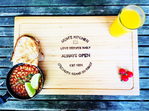 Personalised chopping board for mum - Pretty Perfect Gift Hampers