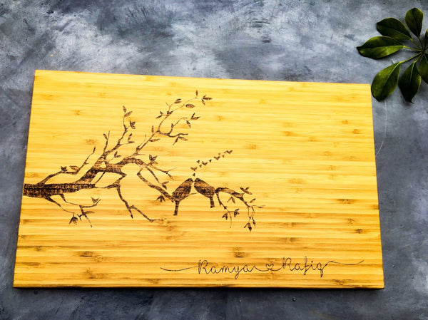 Personalised chopping board - Love birds - Pretty Perfect Gift Hampers